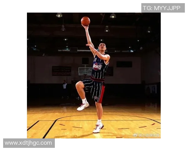 姚明球鞋红龙的传奇故事与篮球文化的深远影响 姚明球鞋红龙的传奇故事与篮球文化的深远影响