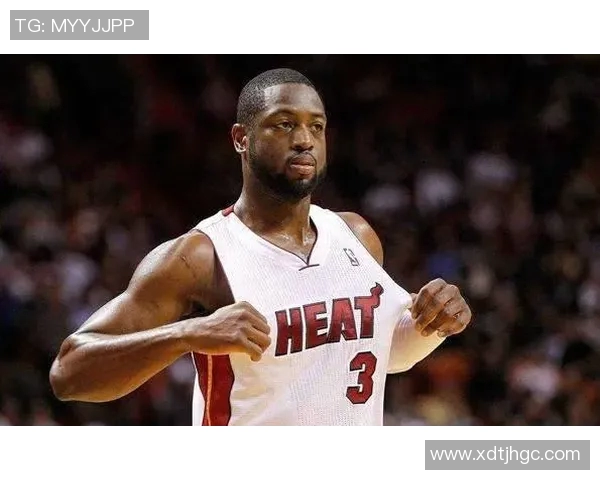 热火队后卫韦德宣布今夏退役：NBA的“闪电侠”谢幕，传奇永不褪色